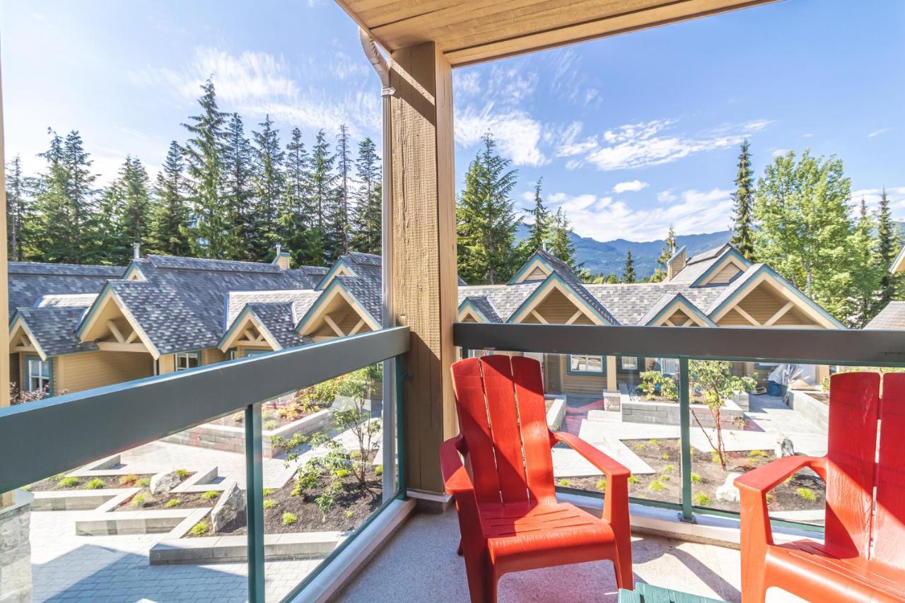 Snowbird Townhouses By Elevate Vacations Whistler Extérieur photo