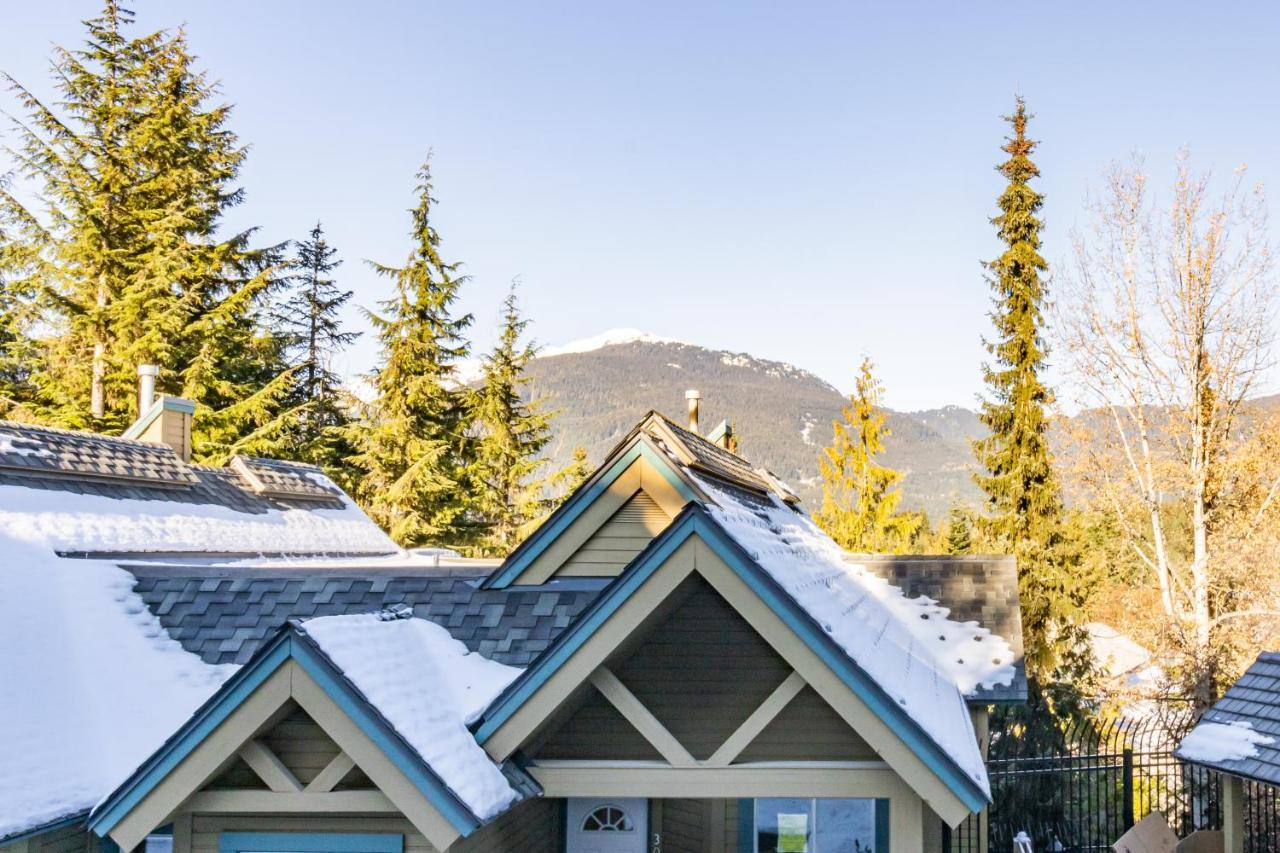 Snowbird Townhouses By Elevate Vacations Whistler Extérieur photo