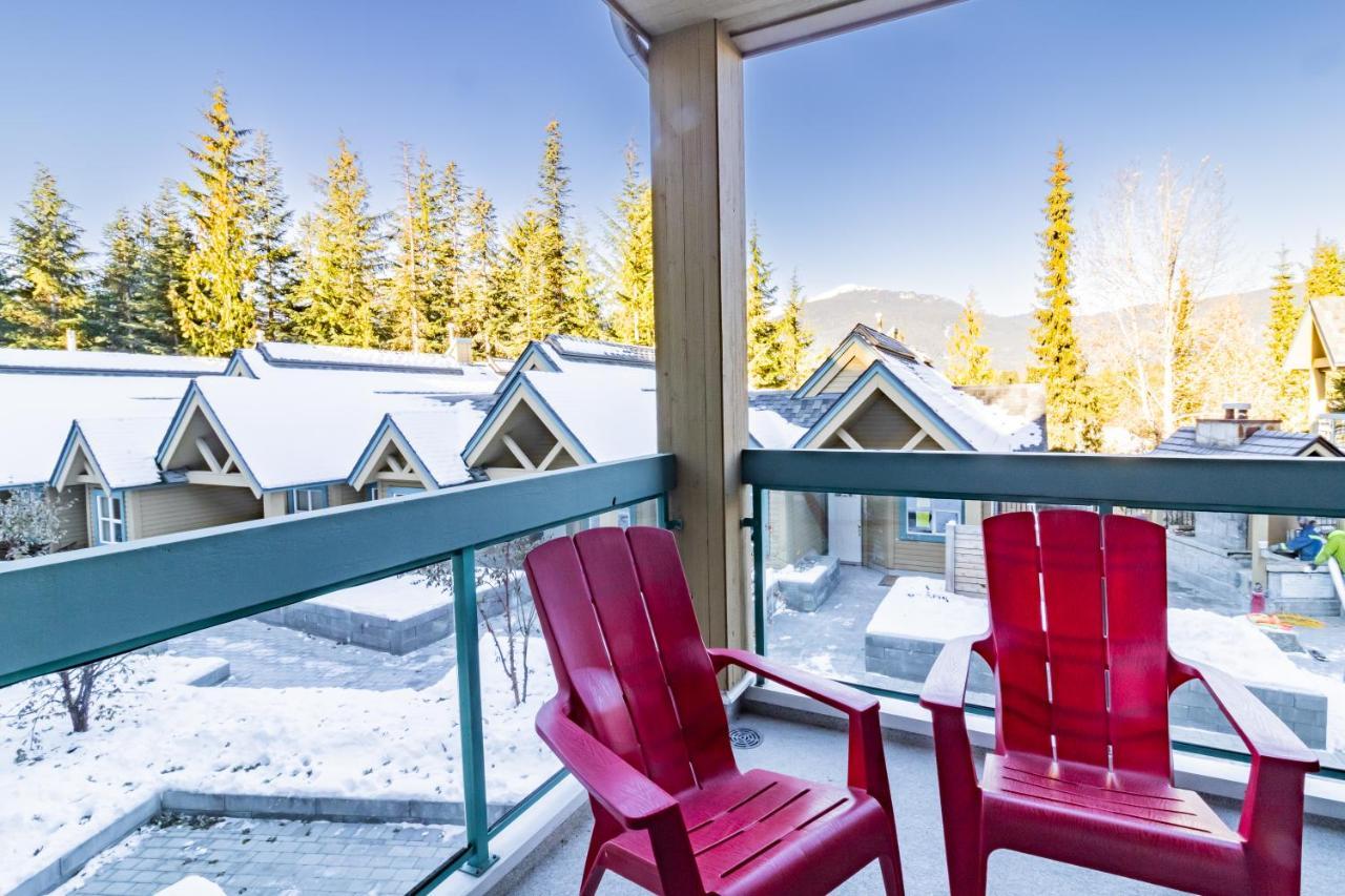 Snowbird Townhouses By Elevate Vacations Whistler Extérieur photo